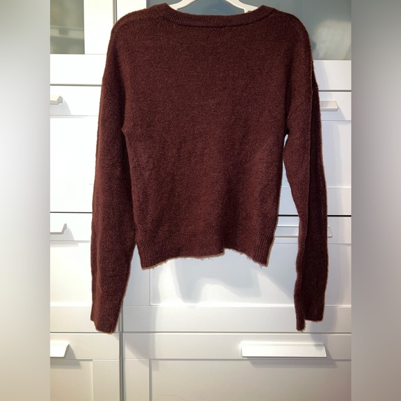 Express Twist Front Sweater - Picture 3 of 3